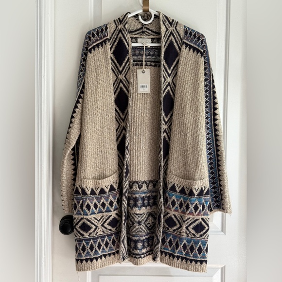 Lucky Brand Beige and Navy Patterned Cardigan - Picture 1 of 10